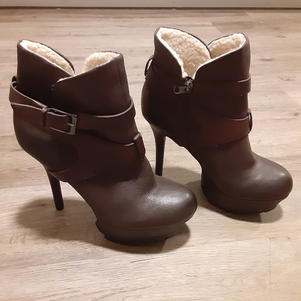 Sam Edelman Womens Booties